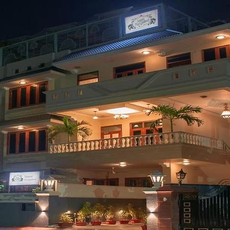 Jaipur Bungalow Hotell Exteriör bild