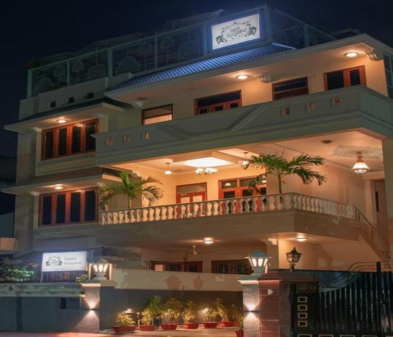 Jaipur Bungalow Hotell Exteriör bild